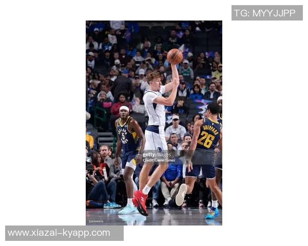 独行侠训练阵容惊艳全场弗拉格华盛顿浓眉莱夫利携手出击 独行侠训练阵容惊艳全场弗拉格华盛顿浓眉莱夫利携手出击