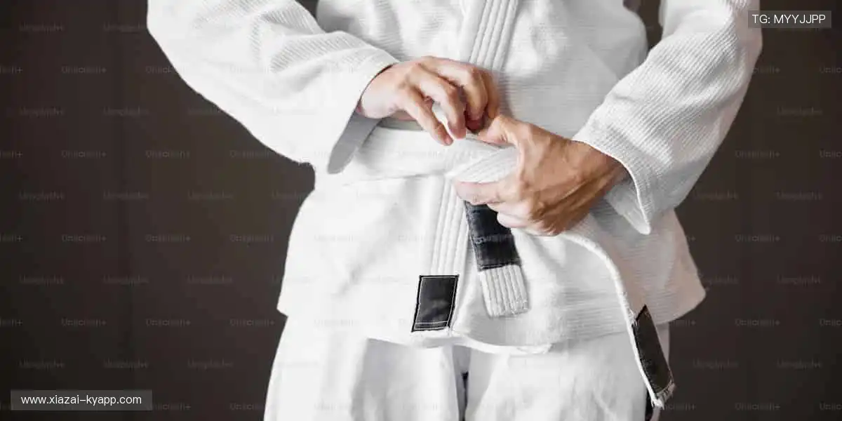 实时互动，弹幕狂欢！🎮🎉 体育直播，让热爱更有温度！